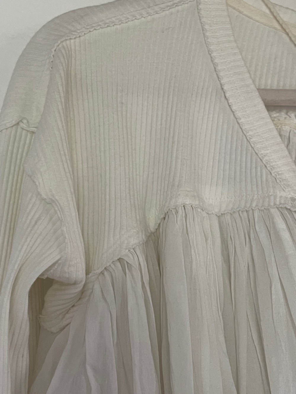 Free People … We the free oversized flowing tunic top - Picture 4 of 7